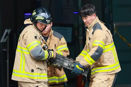How Long Will It Take for South Korea's Computer Network to Fully Recover from the Fire?