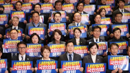 Revised Special Counsel Bill Presented by South Korea's Opposition Parties to Investigate Yoon's Martial Law Attempt