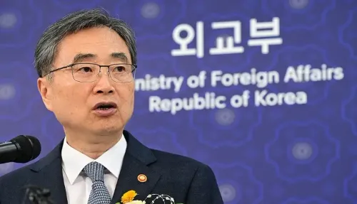Why does South Korea emphasize diplomacy with Pyongyang as Seoul-Washington enhances deterrence?