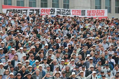 South Korea Defence Minister to meet military academy alumni heads over merger plan