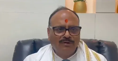 जावेद अली की विवादित टिप्पणी पर भाजपा का पलटवार, ब्रजेश पाठक बोले — 'सपा को भुगतना पड़ेगा खामियाजा'