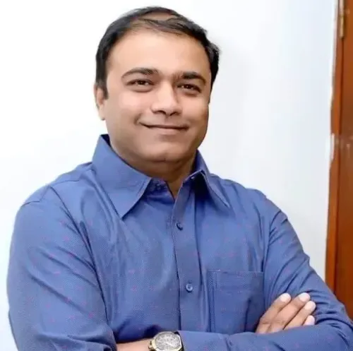 Maharashtra Minister Bhoyar Accelerates Housing Redevelopment in Kamathipura and Umerkhadi