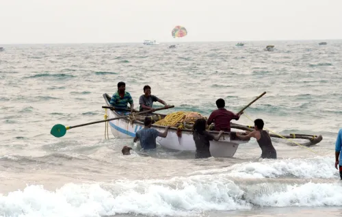 Sri Lanka Navy Detains 13 Fishermen from Tamil Nadu