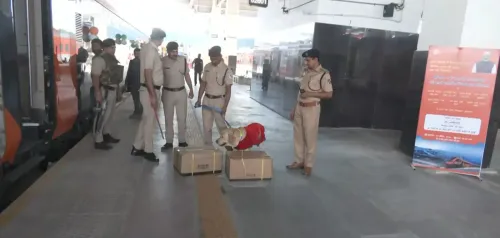 जम्मू से श्रीनगर सीधी वंदे भारत एक्सप्रेस: 8 की जगह 20 कोच, रेल मंत्री वैष्णव ने दिखाई हरी झंडी