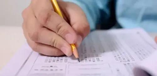 Students Stage Protest in Patna Calling for BPSC Exam Cancellation