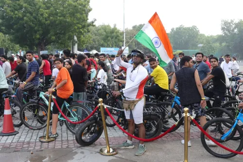 Fit India Sundays on Cycle 84th edition: Students champion Nasha Mukt Bharat at Nehru Stadium