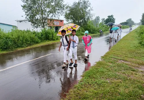 Why is rainfall activity subdued in central India?
