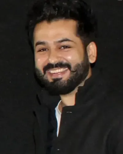 Why did Subhash Ghai praise Aditya Dhar's ‘Dhurandhar’?