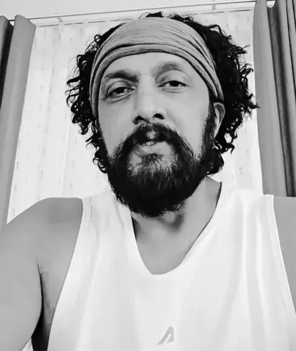 Did Sudeep Kichcha Find Peace in Gaya While Performing Pind Daan?