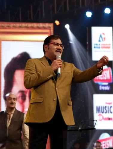 Sudesh Bhosale painted Hema Malini posters at 14 before sharing her stage