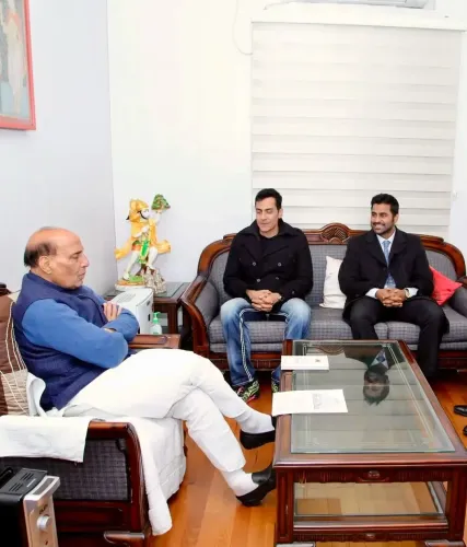 What Did Sudhanshu Pandey Admire About Rajnath Singh During Their Meeting?