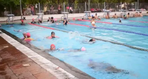 Summer rush: Ahmedabad civic pools draw 15,000 daily; Vadodara team studies civic facilities