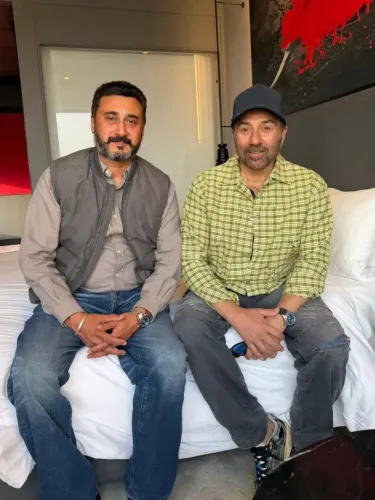 Did Sunny Deol Meet the Family of Param Vir Chakra Flying Officer Nirmal Jit Singh Sekhon?