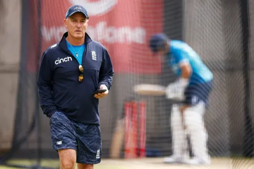 How Will Surrey Honor Graham Thorpe on Day 2 of the Oval Test?