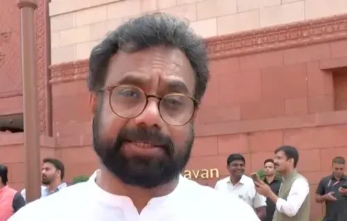 राज्यसभा में 'लुंगी वाला' विवाद: भाजपा सांसद सुष्मिता देव पर विशेषाधिकार नोटिस, विपक्ष एकजुट