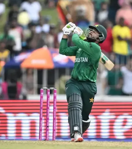 How Did Faheem's Outstanding Batting Help Pakistan Overcome the Netherlands?