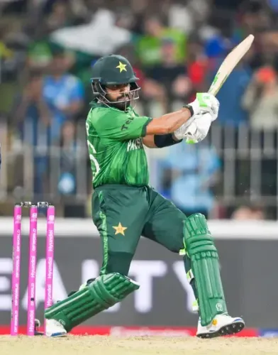 How Did Farhan and Babar Propel Pakistan to 190/9 Against USA?