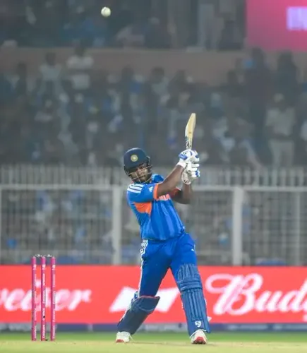Suryakumar Yadav Celebrates Team Spirit After Sanju Samson's Stellar Performance in T20 WC