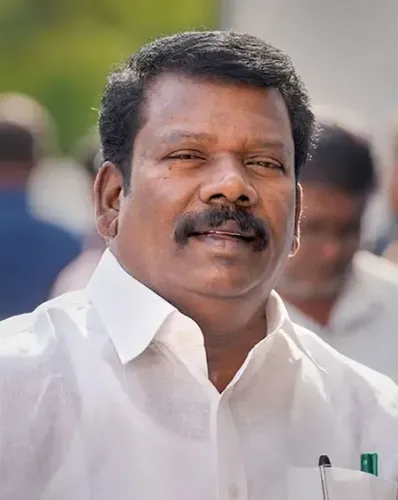 Why is Tamil Nadu Congress Chief K. Selvaperunthagai Disassociating from MP Manickam Tagore's Power-Sharing Comments?