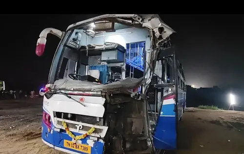 कल्लाकुरिची में दो लग्जरी बसों की टक्कर, उलुंदुरपेट के पास 10 से अधिक यात्री घायल