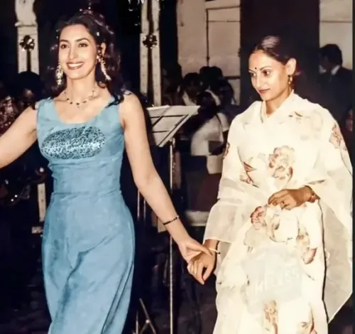 Tanishaa Mukerji Remembers Her Late Aunt Nutan with a Beautiful Photo Featuring Jaya Bachchan