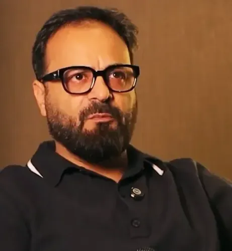 What Did Tarun Mansukhani Say About Shooting with Kareena, Ranbir & Family for 'Dining with the Kapoors'?