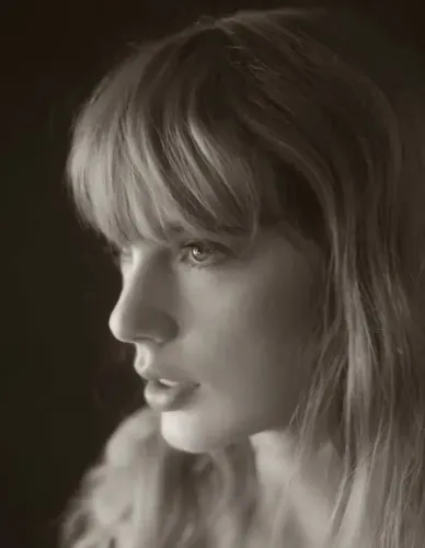Is Taylor Swift Ignoring Matt Healy’s Mother’s Jibe?