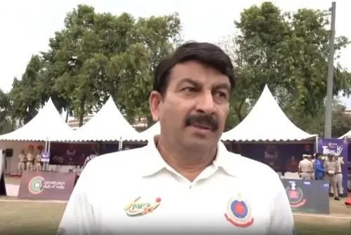 दिल्ली में सांसदों और पुलिस के बीच टीबी जागरूकता क्रिकेट मैच का आयोजन