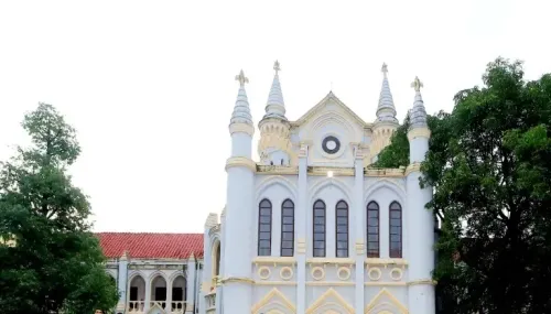 Is the Teachers' E-Attendance Policy Fair? A Dispute Reaches MP High Court