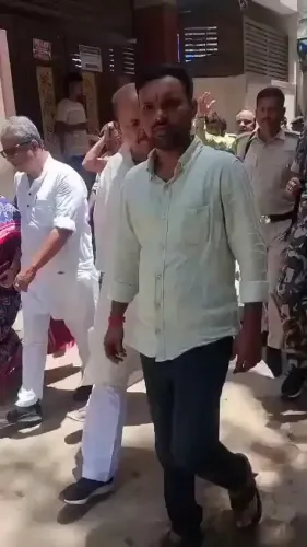 Tejashwi flags BJP minister abuse row in Bankipur seat