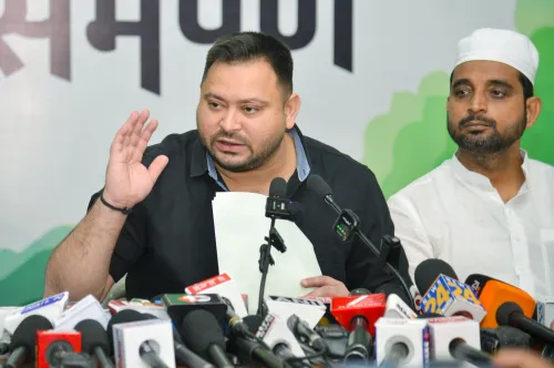 Is Tejashwi Yadav Really Threatening an Election 'Boycott' While Accusing ECI of Favoring BJP?