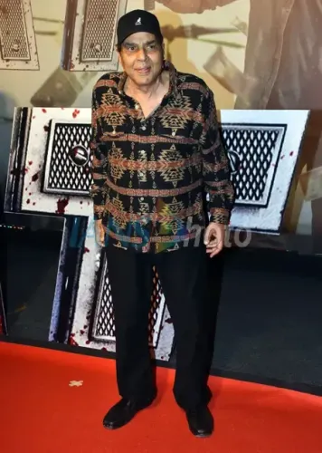 How Did Telangana and Andhra CMs React to Dharmendra's Death?