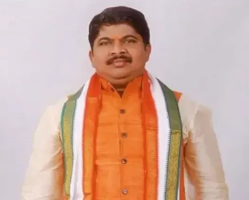 Telangana Minister Urges BRS Leaders to Join Caste Survey