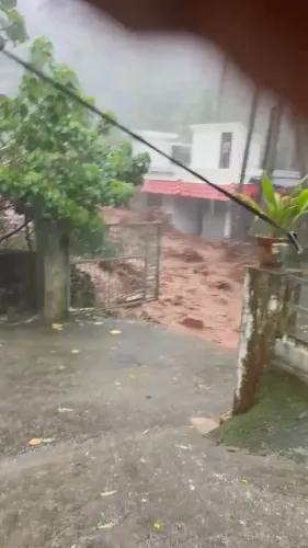 Tharoor flags Kerala floods: 1,000+ displaced in Pathanamthitta, Wayanad