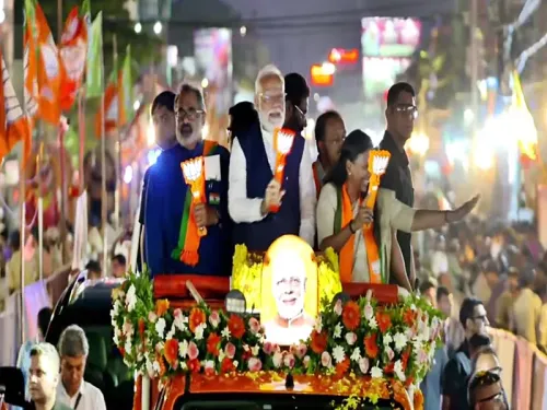 Thiruvananthapuram Transforms into a Political Carnival as PM Modi's Roadshow Attracts Huge Crowds