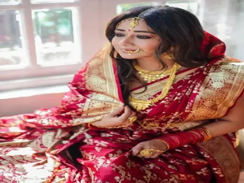 क्या टीना दत्ता का नवरात्रि लुक आपको 'दुग्गा-दुग्गा' कहने पर मजबूर कर देगा?