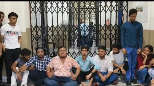 Why Are TMC’s Student Wing Members Protesting at Calcutta Varsity?