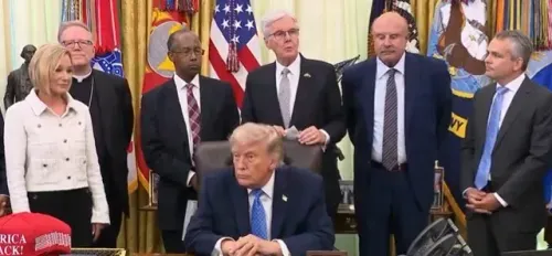 Trump commission urges DOJ to redefine church-state separation doctrine