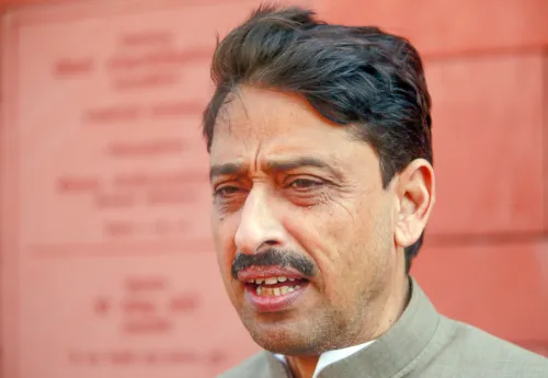 Will the Truth Prevail? Congress Defends Robert Vadra After ED Chargesheet in Land Deal Case
