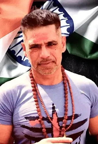 Truth will prevail, says Robert Vadra as he faces ED questioning