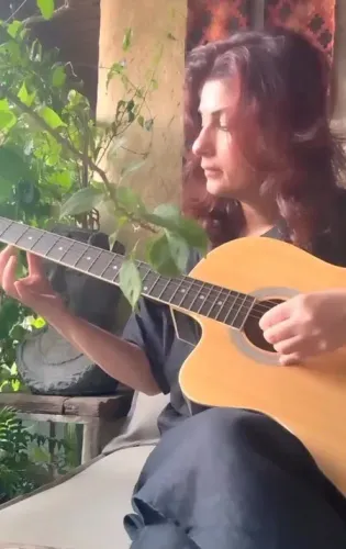 Twinkle Khanna learns guitar from daughter Nitara, 12, gets 'condescending looks'