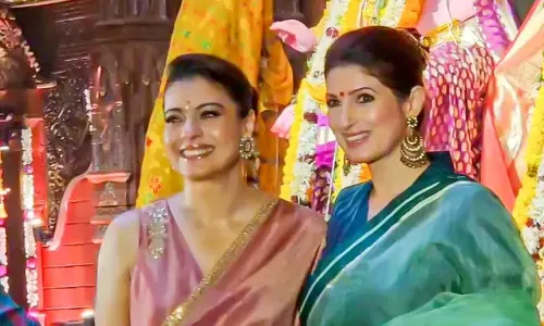 Did Twinkle Khanna Celebrate Durga Puja with Kajol?