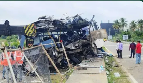 KSRTC bus crash on Bengaluru-Mysuru Expressway kills 2, four critical near Ramanagara