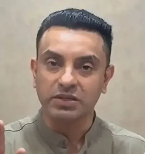 क्या उद्धव और राज ठाकरे को मराठी मानुष से अधिक परिवार और पावर से प्यार है? - तहसीन पूनावाला