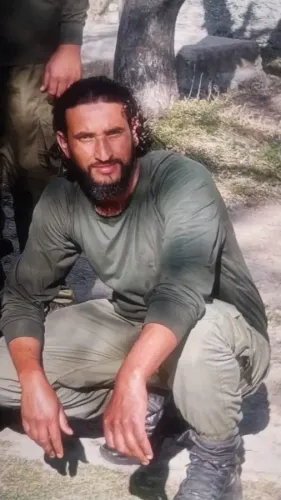 क्या उधमपुर मुठभेड़ में शहीद हुए कांस्टेबल अमजिद अली खान को जम्मू-कश्मीर पुलिस ने श्रद्धांजलि दी?