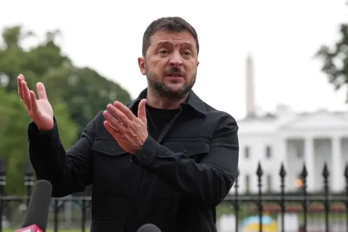 Could Ukrainian Security Guarantees Include $90 Billion in American Weapons?