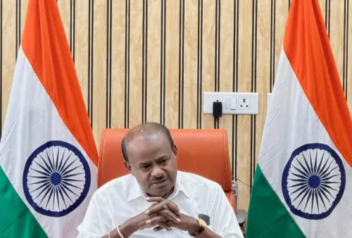 Should Union Minister Kumaraswamy Warn K'taka Govt Against Confrontations with Centre?