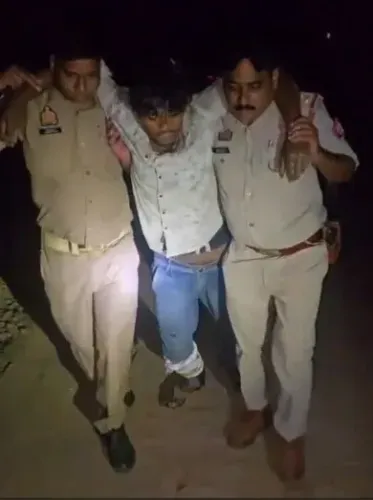 इटावा में 6 साल की बच्ची से यौन शोषण का आरोपी मुठभेड़ के बाद गिरफ्तार, पैर में लगी गोली
