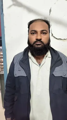 Did a Man in UP Really Murder His Wife and Daughters?