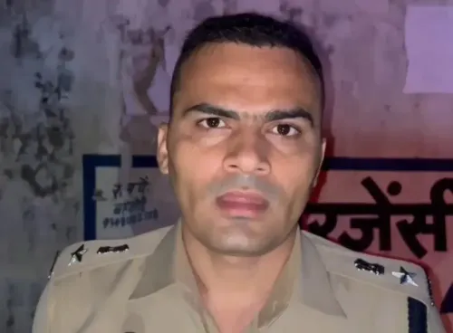 क्या उत्तर प्रदेश के संभल में सड़क हादसे में दूल्हा समेत पांच लोगों की जान गई?